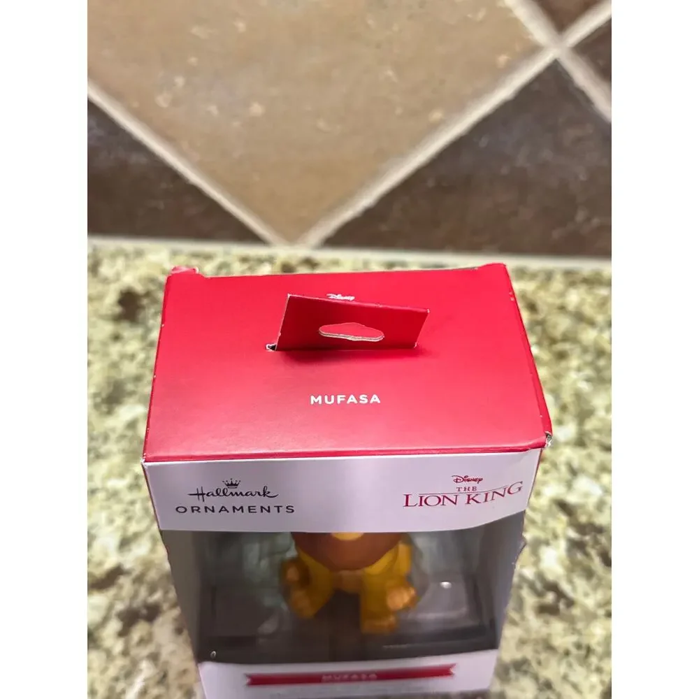 New Hallmark Christmas Tree Ornament Disney The Lion King Proud Mufasa Holiday